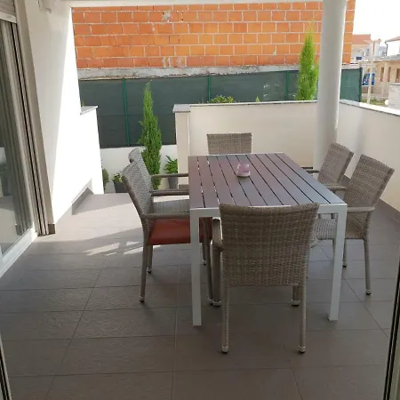 Lana I Ana Appartement