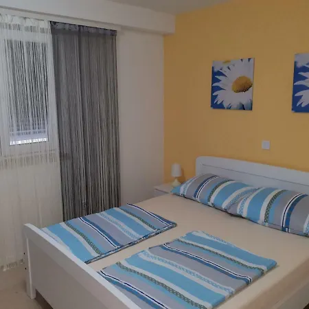Appartement Lana I Ana *