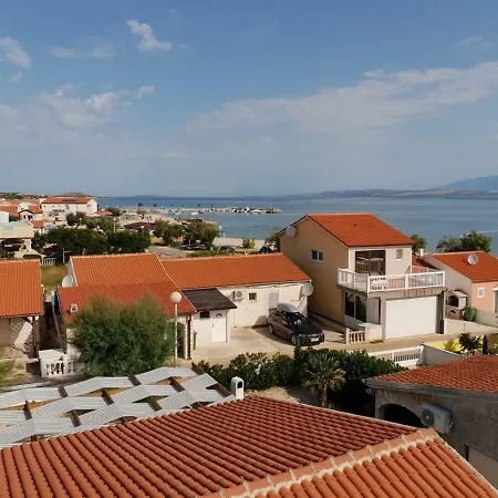 Appartement Lana I Ana Vir